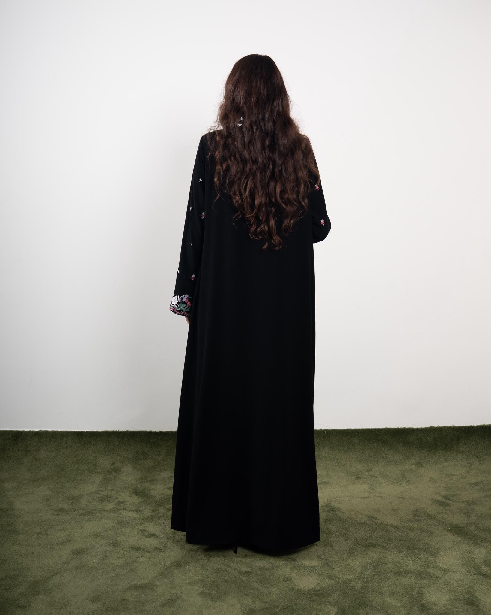 Midnight Garden - Mozah design Qatar Abaya (3)