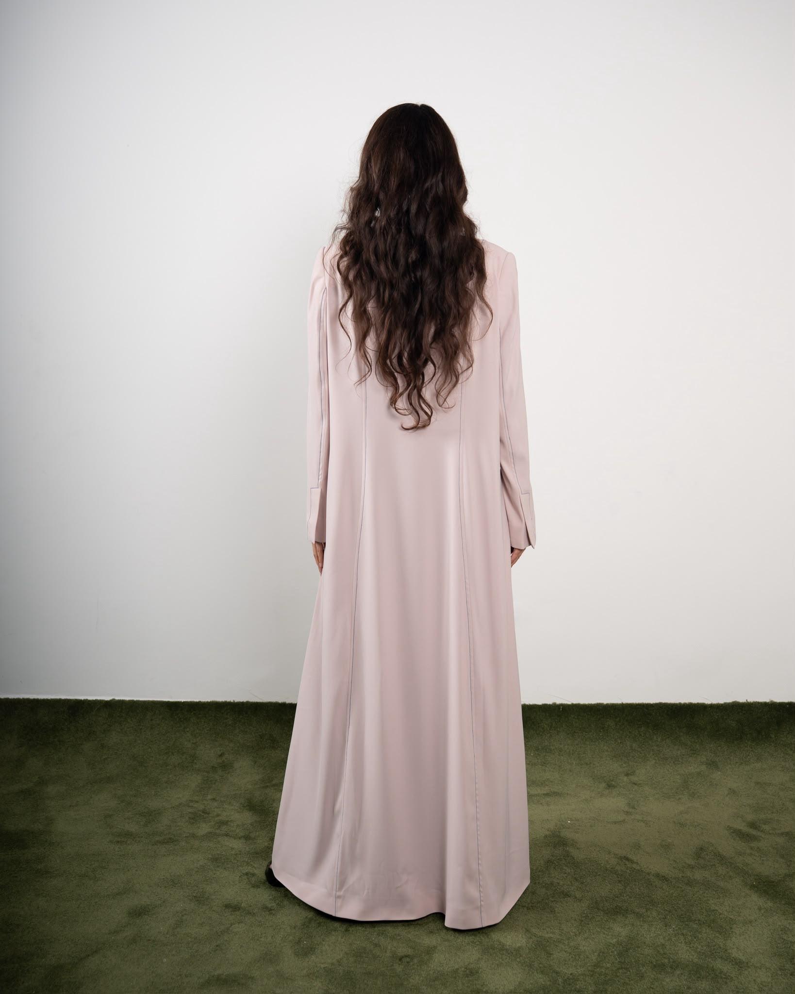 NOIR ACCENT - beige - Mozah Design Abaya -Qatar (2)